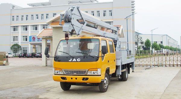 江淮双排高空作业车