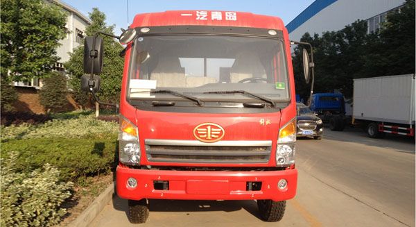 解放低平板运输车