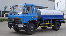 东风平头绿化喷洒车