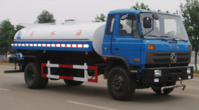 东风153绿化喷洒车